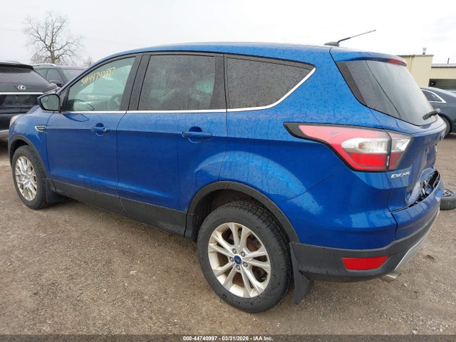 Продажа на аукционе авто 2017 Ford Escape Se, vin: 1FMCU0GD1HUF06186, номер лота: 44740997
