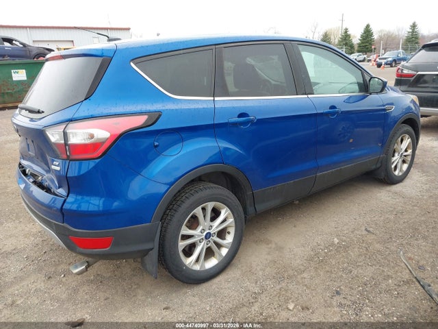 Продажа на аукционе авто 2017 Ford Escape Se, vin: 1FMCU0GD1HUF06186, номер лота: 44740997