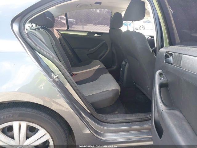 Auction sale of the 2017 Volkswagen Jetta 1.4t S, vin: 3VW2B7AJ9HM212484, lot number: 44741008