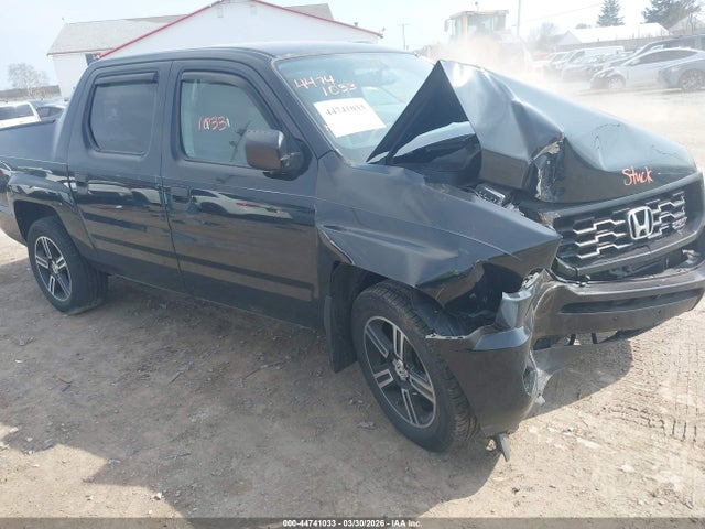 2014 HONDA RIDGELINE 5FPYK1F74EB008755