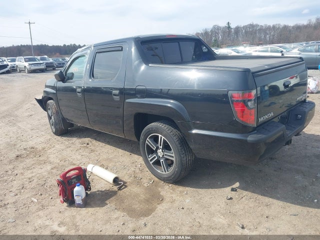 2014 HONDA RIDGELINE 5FPYK1F74EB008755 Photo 2
