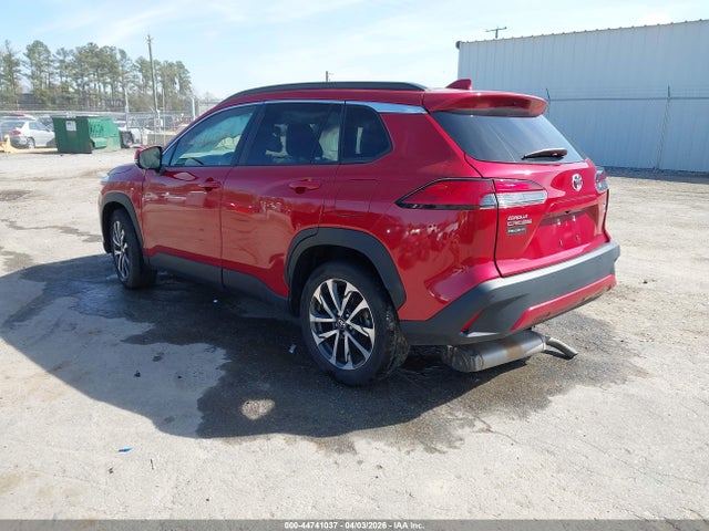 Toyota Corolla Cross Xle 2023 7MUDAABG1PV047503 Image 3