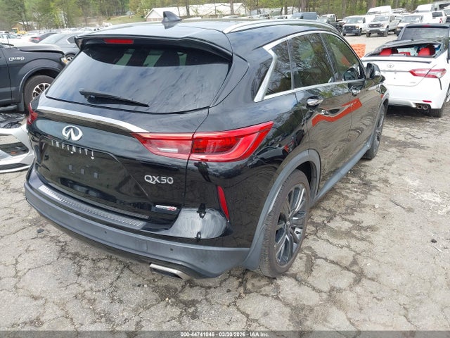 44741046 :رقم المزاد ، 3PCAJ5M16LF107917 vin ، 2020 Infiniti Qx50 Essential مزاد بيع