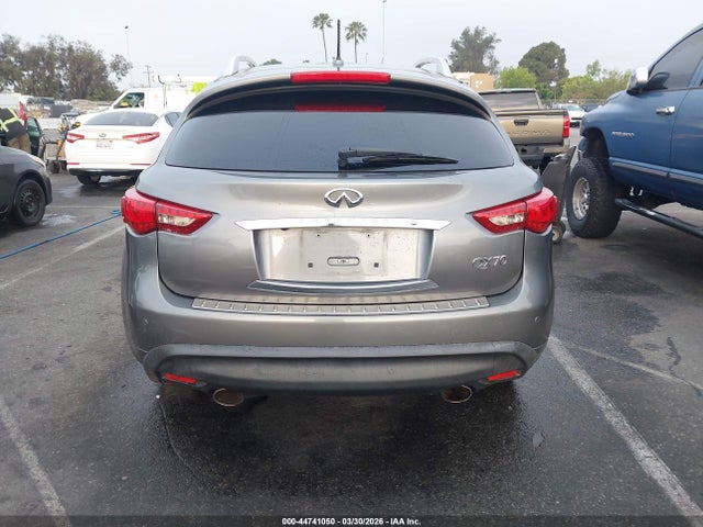 JN8CS1MU9FM380973 Infiniti QX70