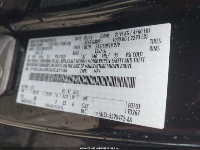44741052 :رقم المزاد ، 1FMCU9JX8GUC21135 vin ، 2016 Ford Escape Titanium مزاد بيع