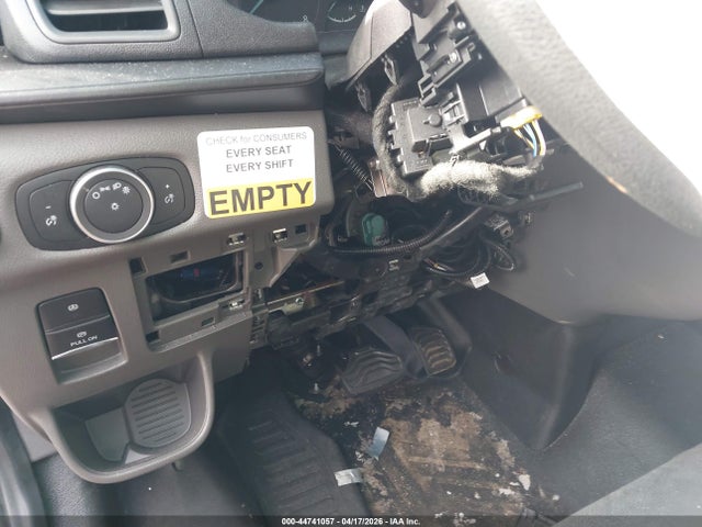 44741057 :رقم المزاد ، 1FTYE1C84RKB16010 vin ، 2024 Ford Transit-150 مزاد بيع