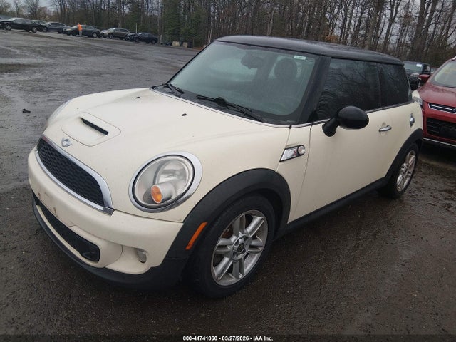 2012 MINI COOPER S WMWSV3C56CT386085 Photo 1