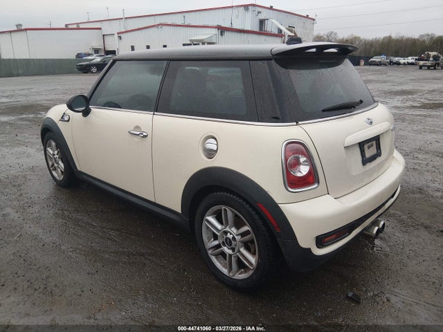 2012 MINI COOPER S WMWSV3C56CT386085 Photo 2