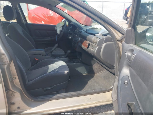 2002 Dodge Stratus Se Plus მანქანა იყიდება აუქციონზე, vin: 1B3EL46X72N152972, აუქციონის ნომერი: 44741070