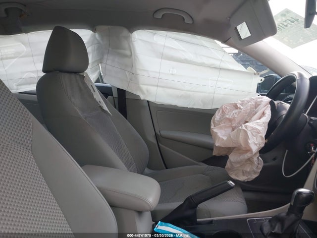 2015 VOLKSWAGEN PASSAT 1VWAT7A3XFC008169 Photo 4