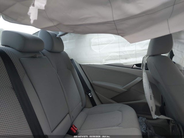 2015 VOLKSWAGEN PASSAT 1VWAT7A3XFC008169 Photo 7