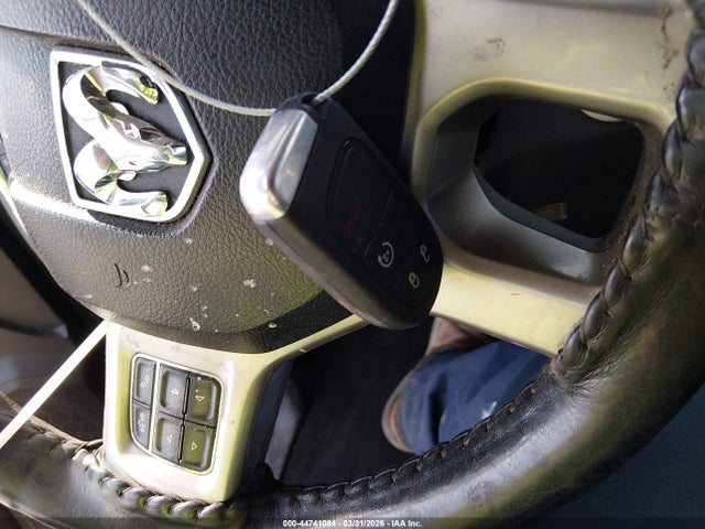 2013 Ram 1500 Laramie მანქანა იყიდება აუქციონზე, vin: 1C6RR7NT5DS565158, აუქციონის ნომერი: 44741084