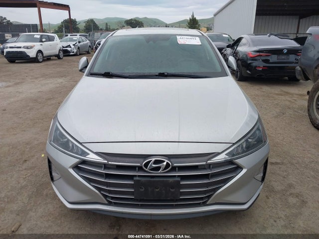 Hyundai Elantra Value Edition 2019 5NPD84LF3KH494491 Image 13