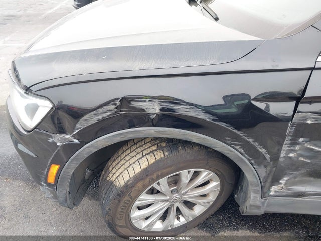 44741103 :رقم المزاد ، 3VV3B7AX6KM071703 vin ، 2019 Volkswagen Tiguan 2.0t Se/2.0t Sel/2.0t Sel R-line/2.0t Sel R-line Black مزاد بيع