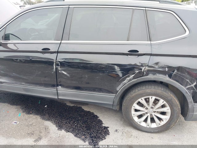 44741103 :رقم المزاد ، 3VV3B7AX6KM071703 vin ، 2019 Volkswagen Tiguan 2.0t Se/2.0t Sel/2.0t Sel R-line/2.0t Sel R-line Black مزاد بيع
