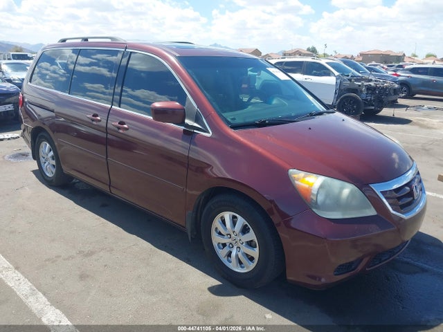 44741105 :رقم المزاد ، 5FNRL3H68AB013073 vin ، 2010 Honda Odyssey Ex-l مزاد بيع