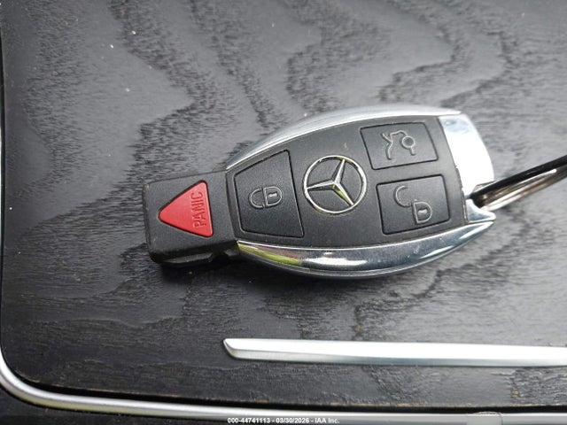 55SWF4JB1HU181332 Mercedes-Benz C 300