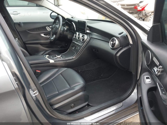 55SWF4JB1HU181332 Mercedes-Benz C 300