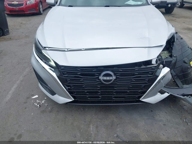 44741130 :رقم المزاد ، 1N4BL4DVXPN329627 vin ، 2023 Nissan Altima Sv Fwd مزاد بيع