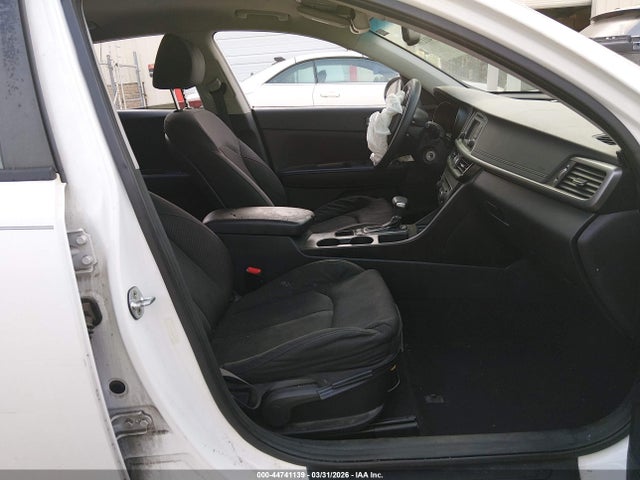 5XXGT4L30GG038615 KIA Optima Lx