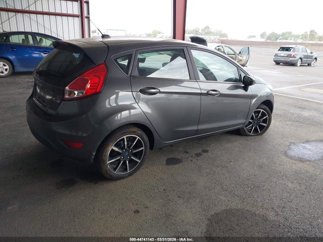 Ford FIESTA SE 2019 3FADP4EJ3KM160126 Image 4