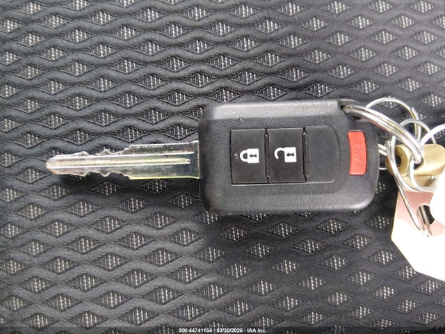 JA4AZ2A31HZ002243 Mitsubishi Outlander Es