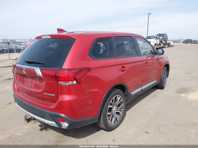 JA4AZ2A31HZ002243 Mitsubishi Outlander Es