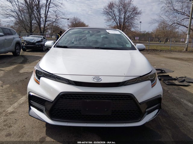 Продажа на аукционе авто 2022 Toyota Corolla Xse, vin: 5YFT4MCE5NP111611, номер лота: 44741164