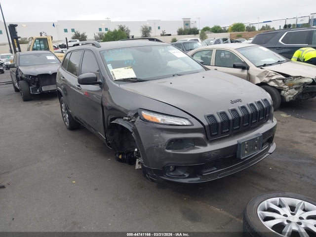 1C4PJLCB6JD588037 Jeep Cherokee Latitude Tech Connect Fwd