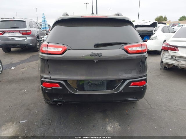 1C4PJLCB6JD588037 Jeep Cherokee Latitude Tech Connect Fwd