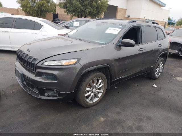 1C4PJLCB6JD588037 Jeep Cherokee Latitude Tech Connect Fwd