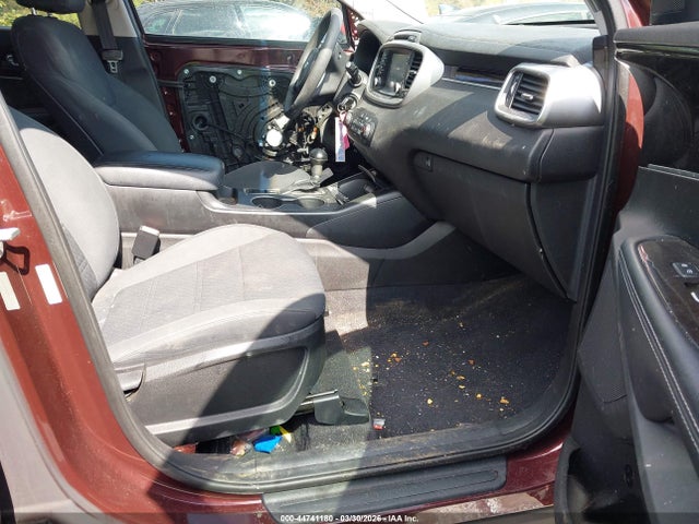 2018 Kia Sorento 2.4l Lx მანქანა იყიდება აუქციონზე, vin: 5XYPG4A38JG364169, აუქციონის ნომერი: 44741180