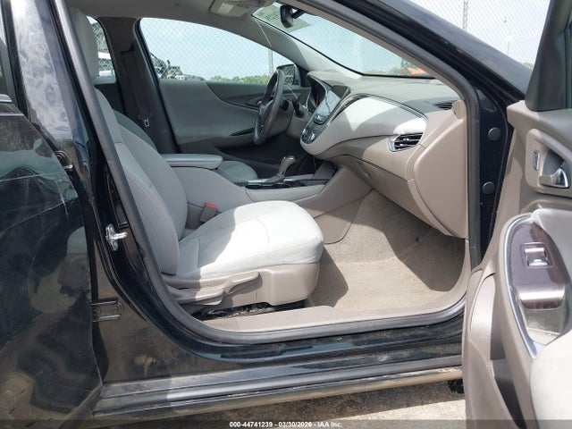 Продаж на аукціоні авто 2018 Chevrolet Malibu Lt, vin: 1G1ZD5ST7JF277350, номер лоту: 44741239