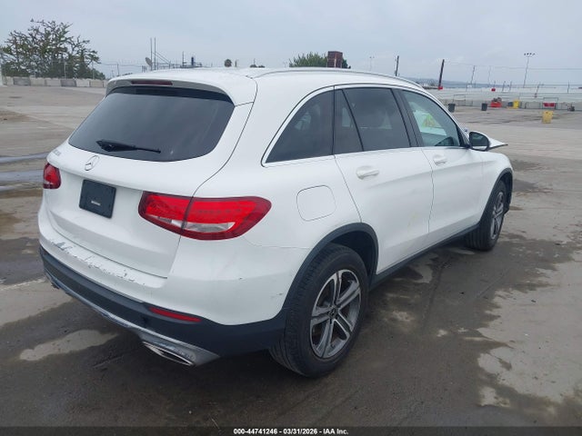WDC0G4JB2JV073842 Mercedes-Benz GLC 300