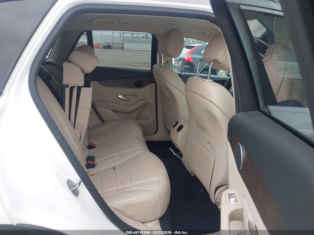 WDC0G4JB2JV073842 Mercedes-Benz GLC 300