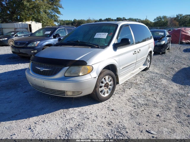 Продажа на аукционе авто 2001 Chrysler Town & Country Lxi, vin: 2C8GP54LX1R325529, номер лота: 44741258