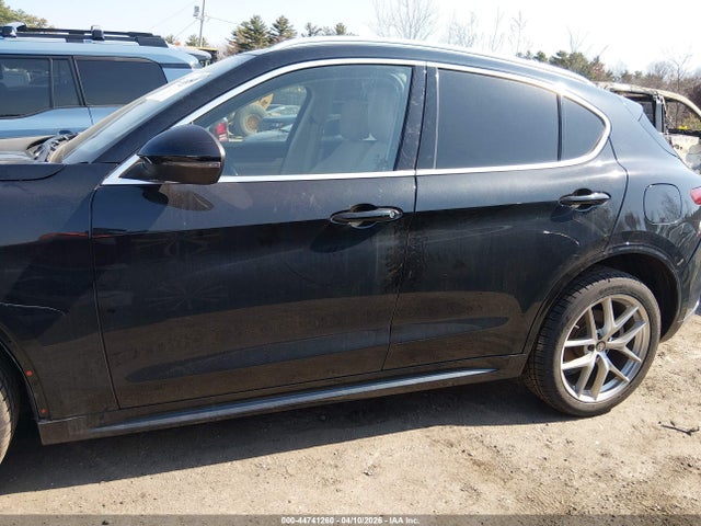 ZASPAKBN4M7D19521 Alfa Romeo Stelvio Ti Awd