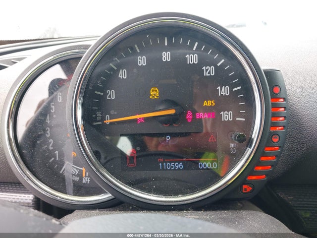 2016 MINI CLUBMAN WMWLN5C57G2E31467 Photo 6