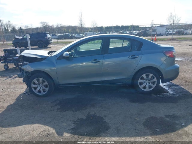 44741288 :رقم المزاد ، JM1BL1UP7D1786277 vin ، 2013 Mazda Mazda3 I Sport مزاد بيع