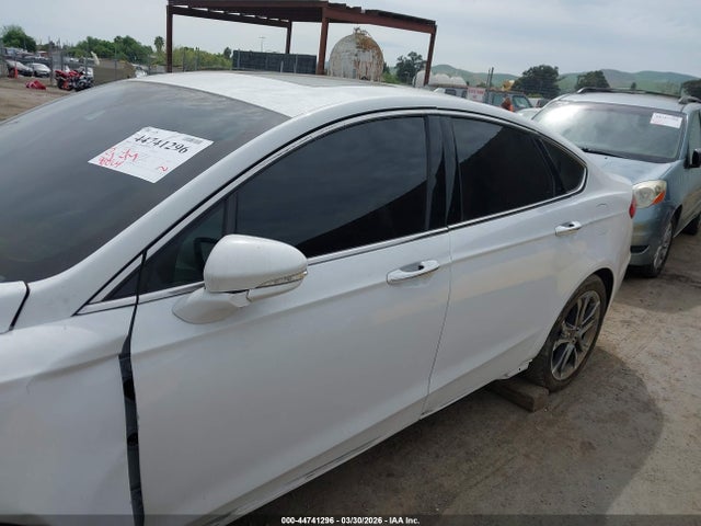 Ford FUSION SEL 2019 3FA6P0CD1KR182465 Image 14