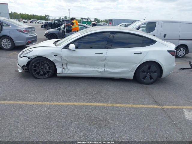 Aukcja sprzedaży 2021 Tesla Model 3 Standard Range Plus Rear-wheel Drive, vin: 5YJ3E1EA6MF092213, numer aukcji: 44741300