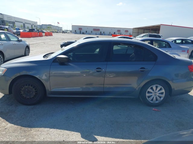 Продаж на аукціоні авто 2011 Volkswagen Jetta 2.0l S, vin: 3VW2K7AJ9BM066711, номер лоту: 44741340
