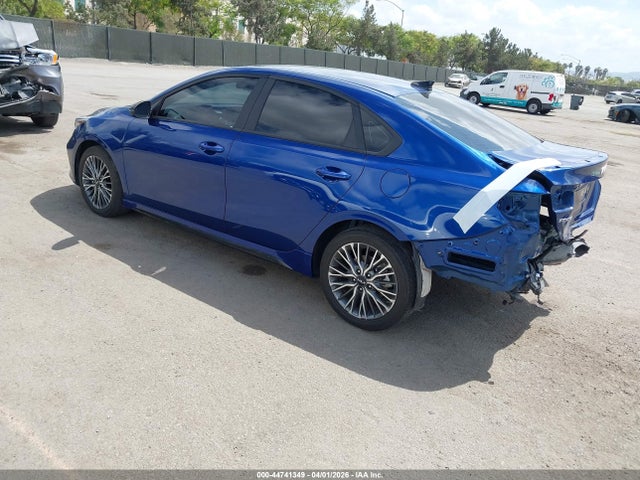 44741349 :رقم المزاد ، 3KPF54ADXRE781389 vin ، 2024 Kia Forte Gt-line مزاد بيع