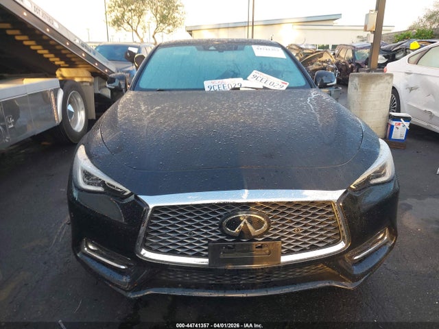 JN1EV7KK1MM410807 Infiniti Q60 Luxe