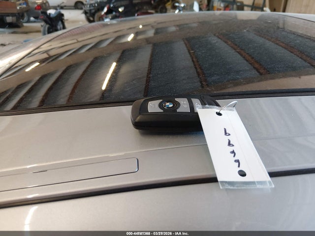 Продажа на аукционе авто 2011 Bmw 528i, vin: WBAFR1C59BC748080, номер лота: 44741368