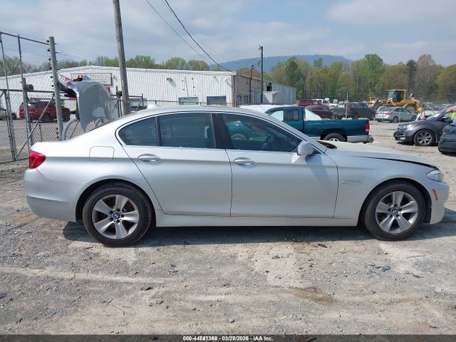 Продажа на аукционе авто 2011 Bmw 528i, vin: WBAFR1C59BC748080, номер лота: 44741368