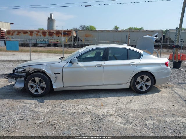Продажа на аукционе авто 2011 Bmw 528i, vin: WBAFR1C59BC748080, номер лота: 44741368