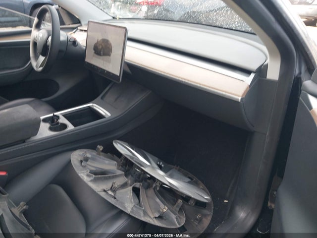 7SAYGDEE0PA064268 Tesla Model Y Awd/long Range Dual Motor All-wheel Drive