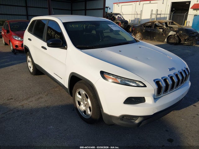 44741400 :رقم المزاد ، 1C4PJLAB0EW126943 vin ، 2014 Jeep Cherokee Sport مزاد بيع