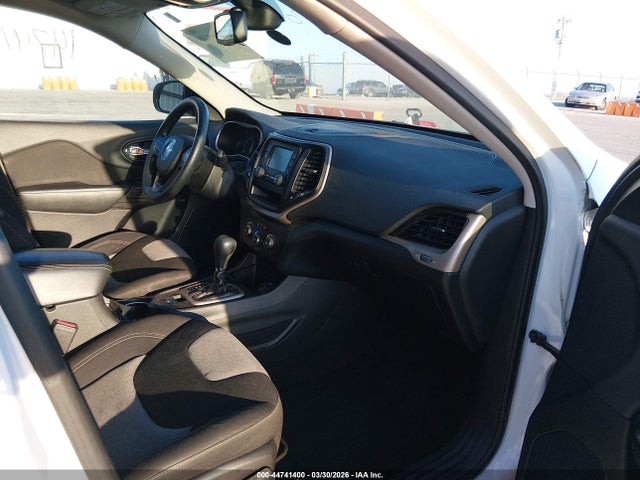 Auction sale of the 2014 Jeep Cherokee Sport, vin: 1C4PJLAB0EW126943, lot number: 44741400